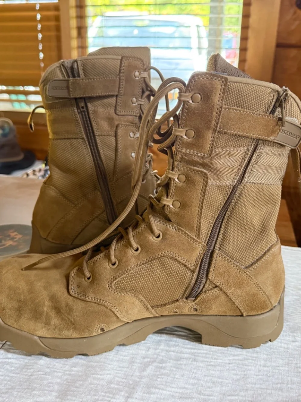 Altama Jungle Assault Boots, side zip, coyote brown, size 12W, safety toe